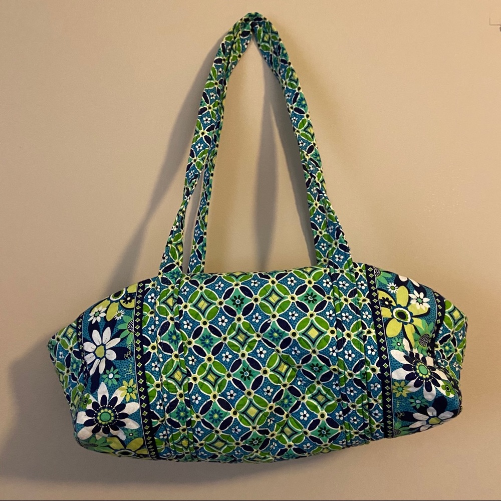 ALL ITEMS MUST GO ❤️ Vera Bradley Medium Duffle